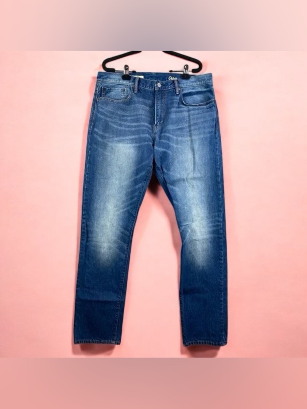 🔮Women’s Straight Leg Jeans in Washed Blue by Gap